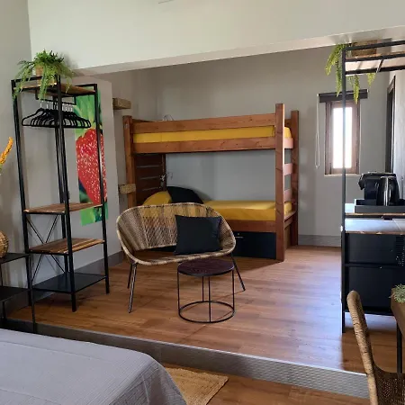Lost&Found - Guesthouse&Suites-3